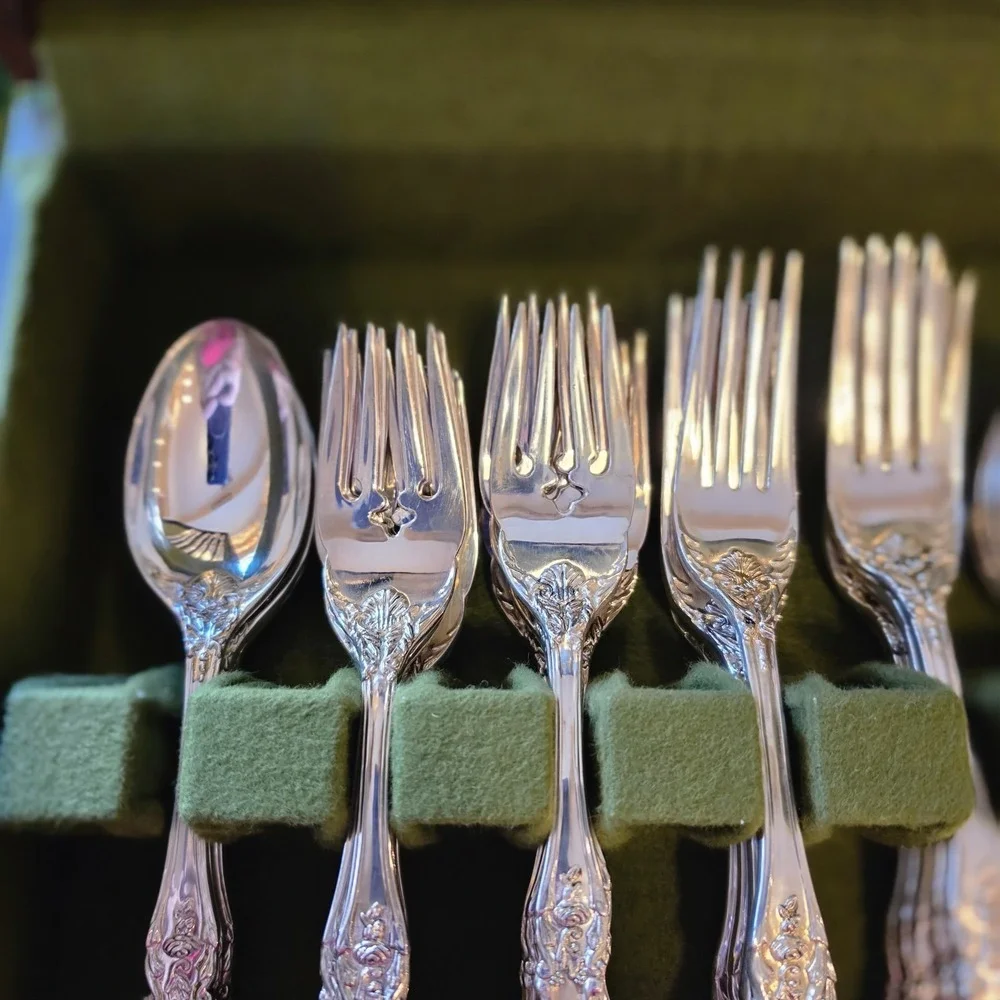 FB Rogers Vintage 52 Piece Silverplate Flatware Set With Wood Silverware Chest